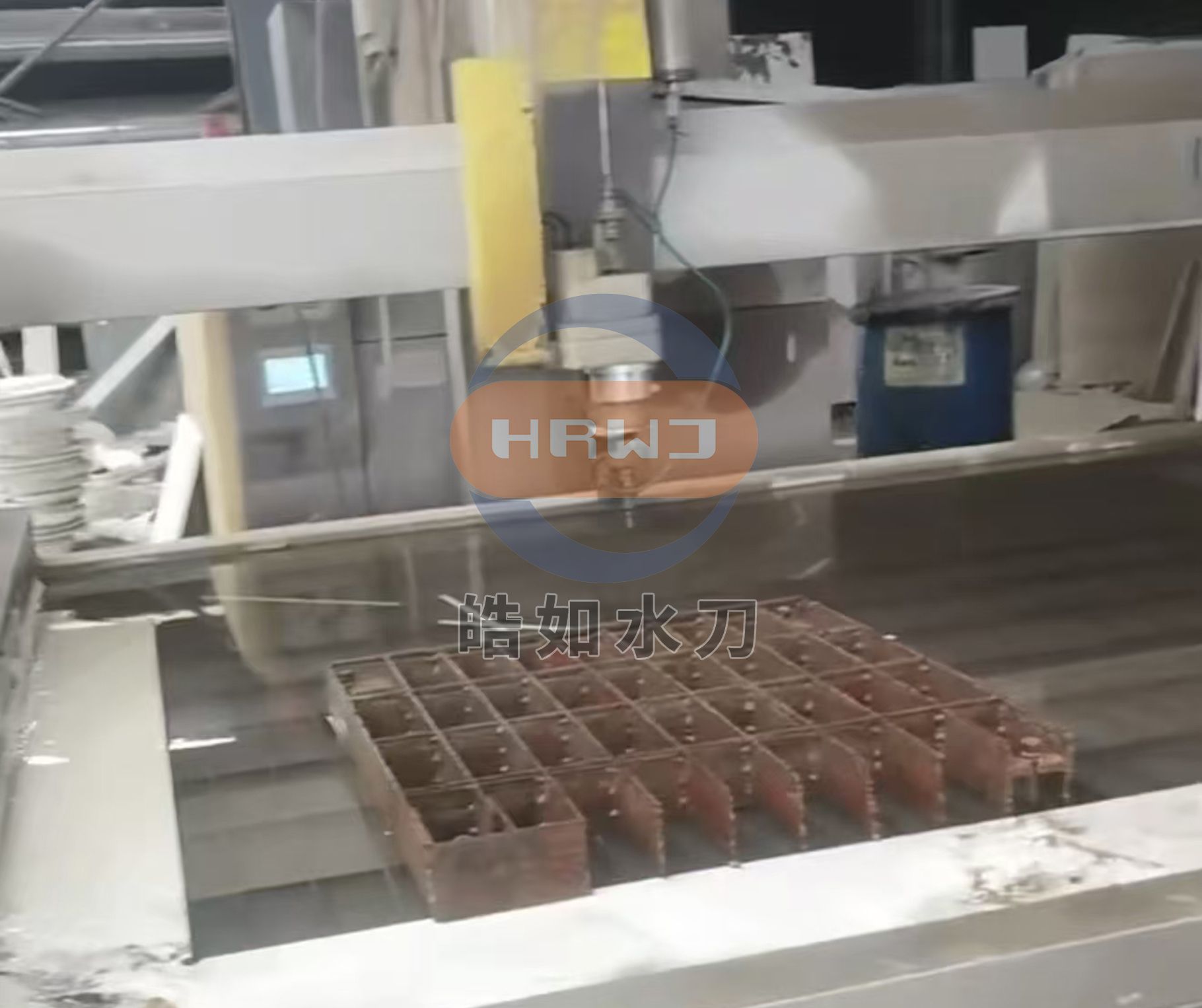 21微信图片_20260811090251_315_25.jpg 21微信图片_20260811090251_315_25.jpg